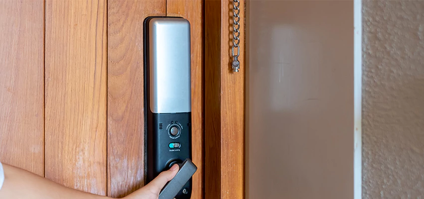 Home Security Electronic Locks Upgrades in Lakewood, CA